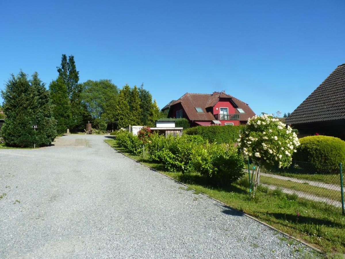 Вилла Ferienhaus - Mittendrin Lancken-Granitz Экстерьер фото